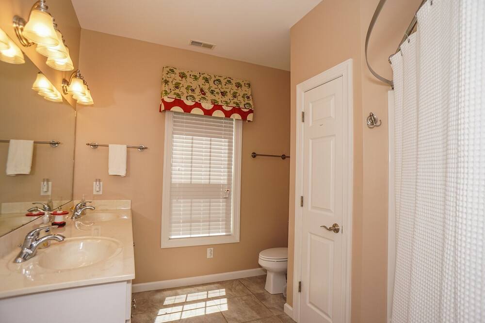 Photo of Bathroom in Littleton