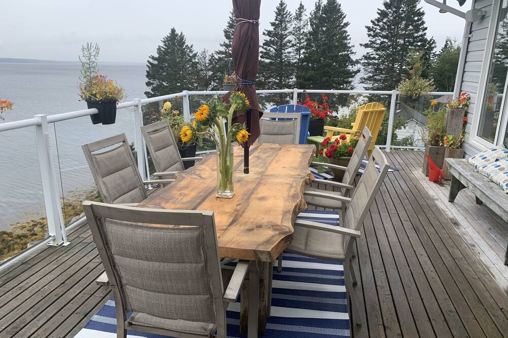 Photo of Patio Balcony in Glen Margaret