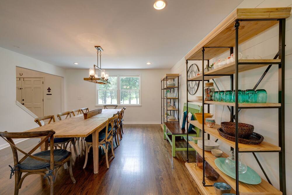 Photo of Bedroom in West Meade