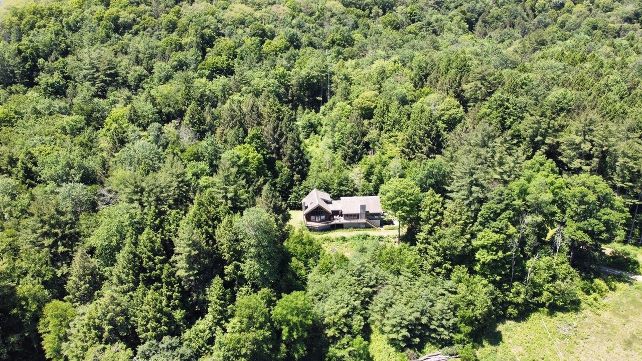 Photo of Outdoor in Middlebury Center