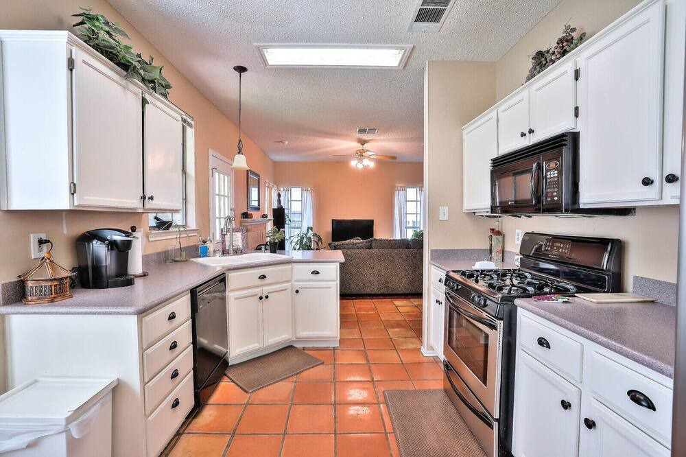 Photo of Kitchen in McNeil