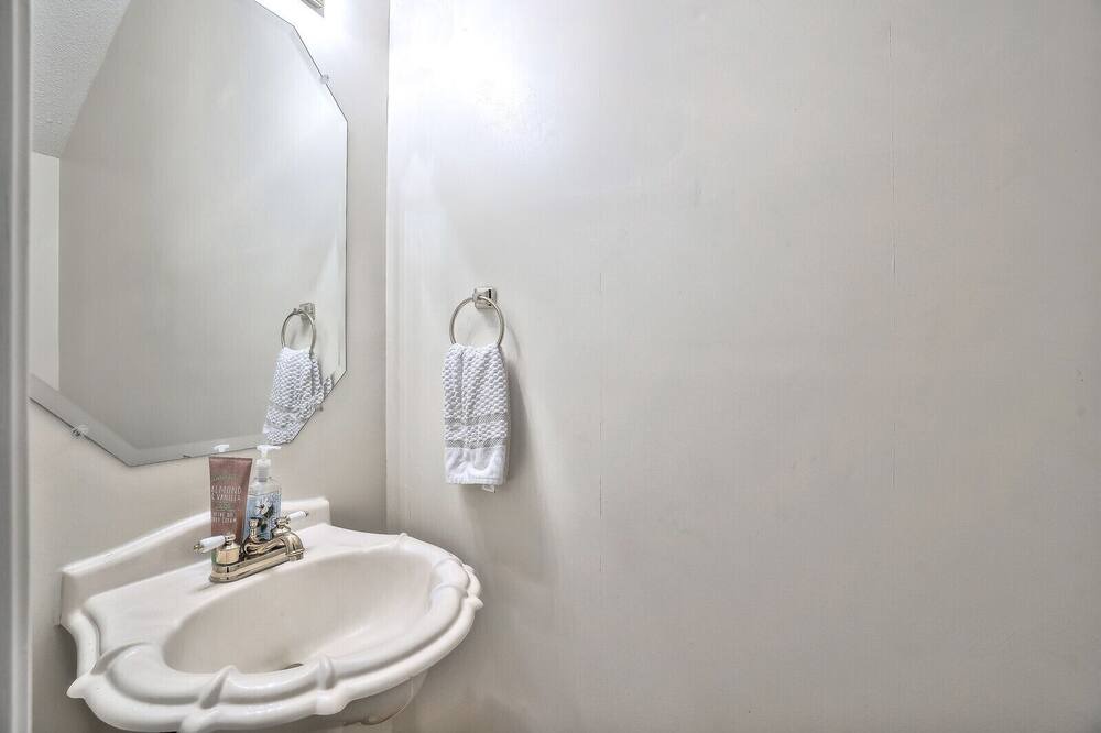 Photo of Bathroom in McNeil