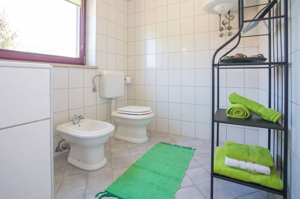Photo of Bathroom in Kukci