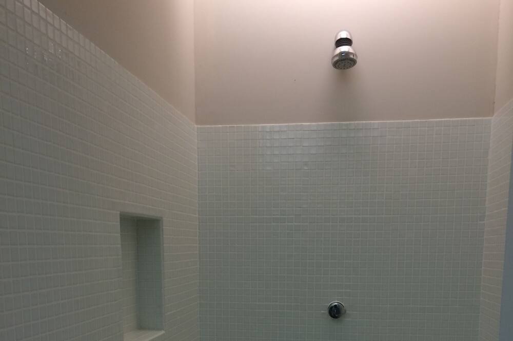 Photo of Bathroom in Hortaleza
