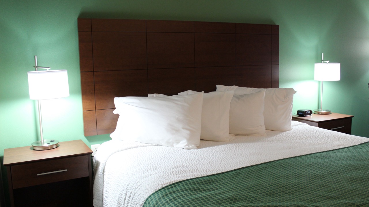 Photo of Bedroom in Emmetsburg