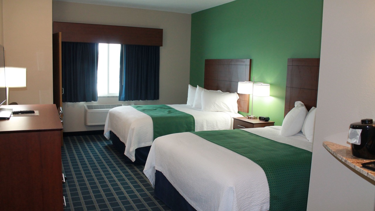 Photo of Bedroom in Emmetsburg