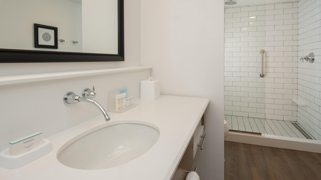 Photo of Bathroom in Pearl District