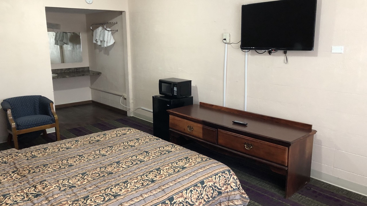 Photo of Bedroom in Oshkosh