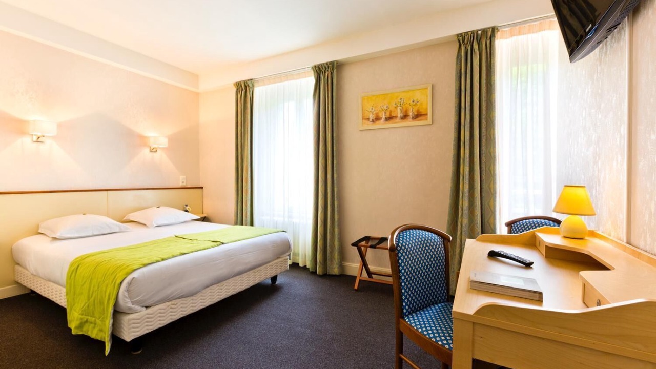 Photo of Bedroom in Saint-Nectaire