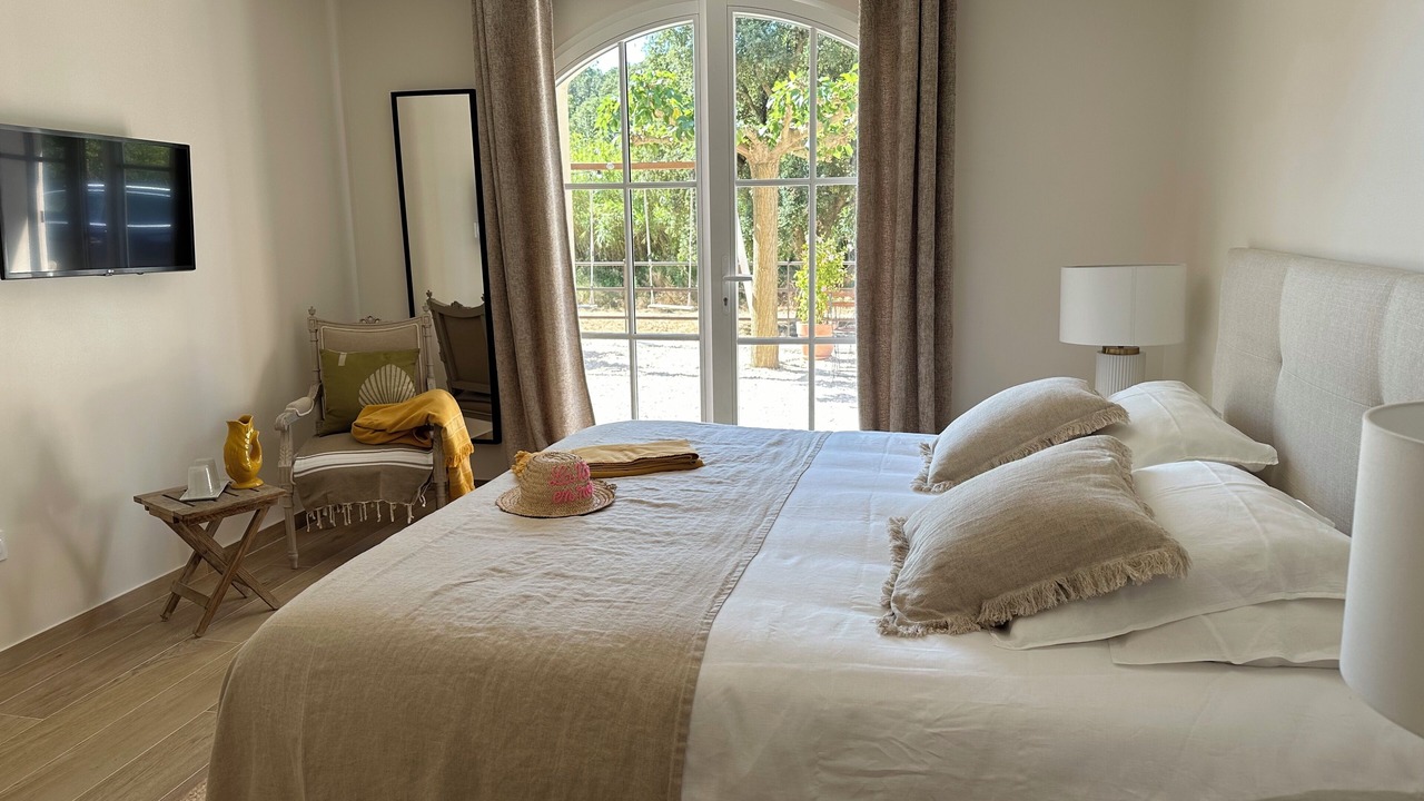 Photo of Bedroom in Cavalaire-sur-Mer