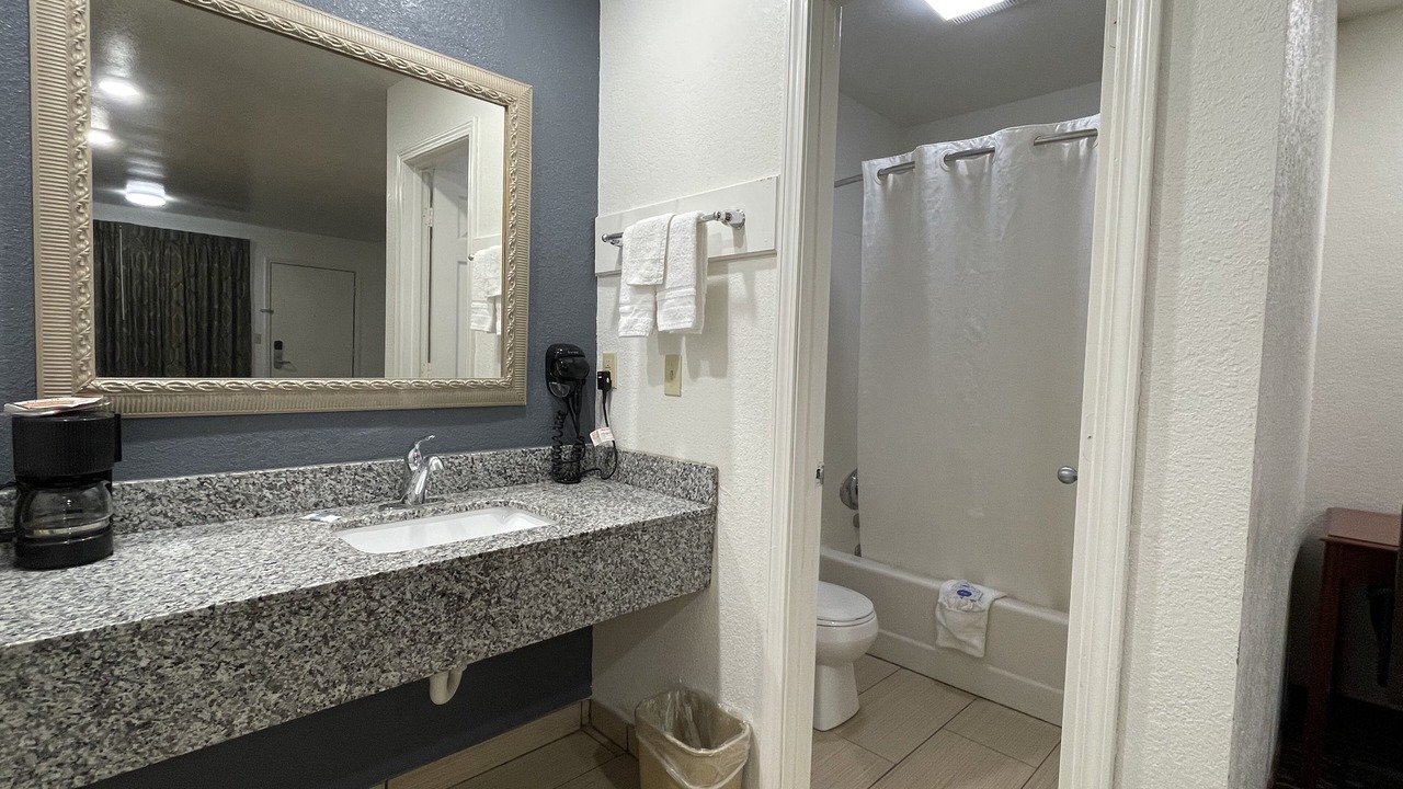 Photo of Bathroom in Sallisaw