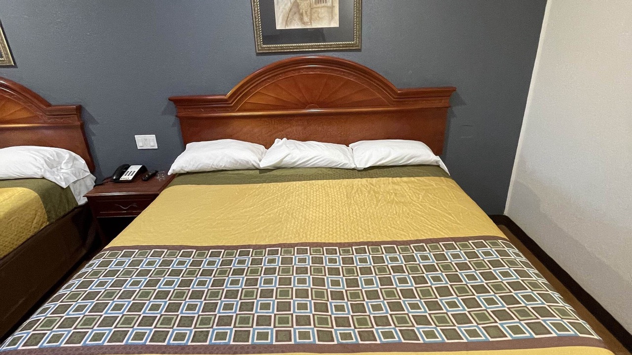 Photo of Bedroom in Sallisaw