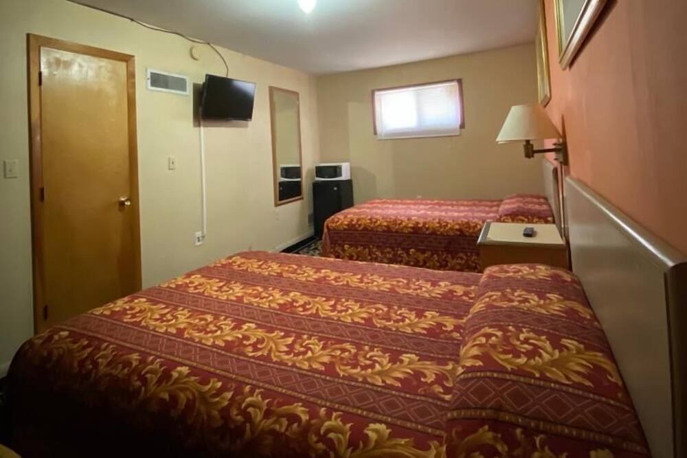 Photo of Bedroom in Liberty