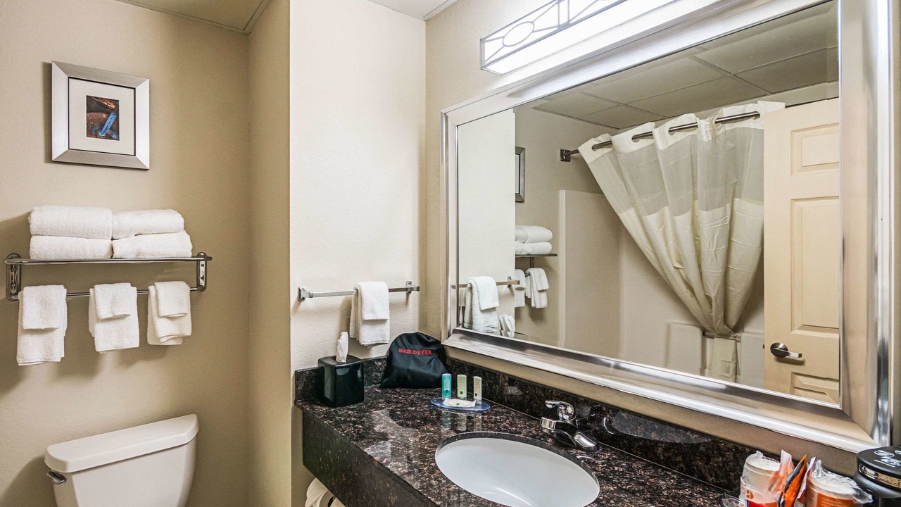 Photo of Bedroom in Berea
