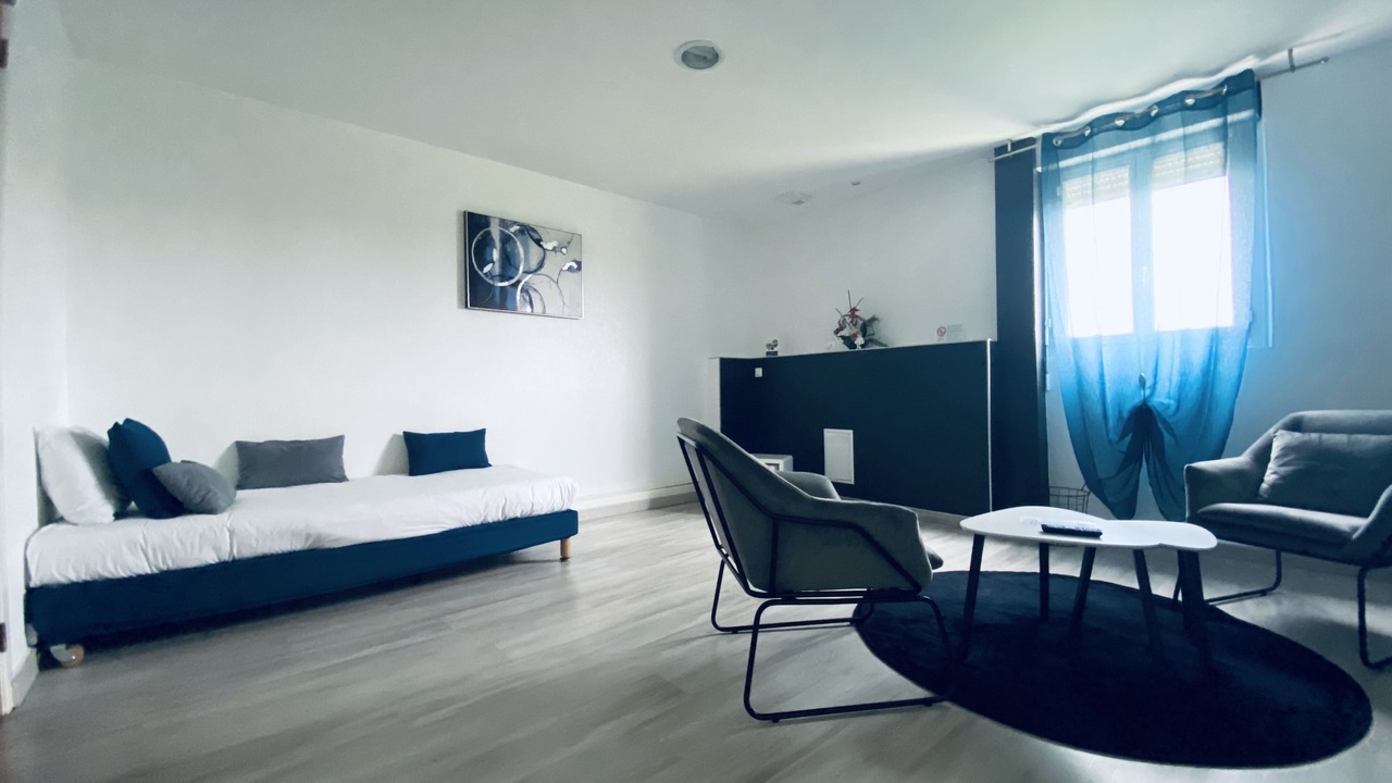 Photo of Bedroom in Saint-Leger-sous-Brienne