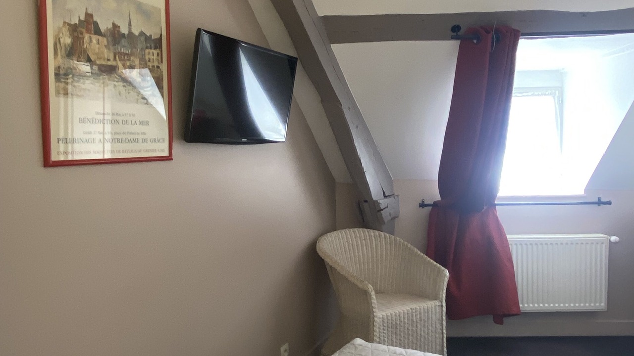 Photo of Bedroom in Enclos