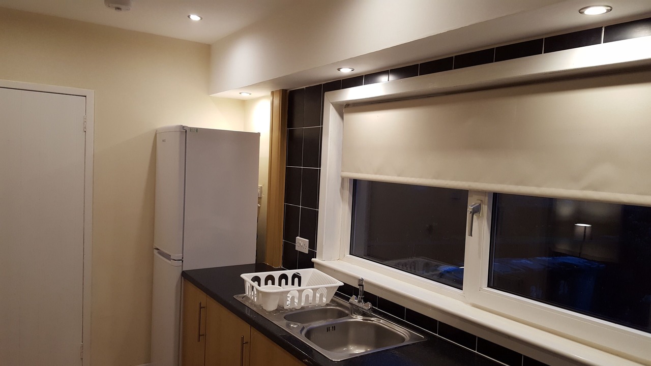 Photo of Others in Shotts