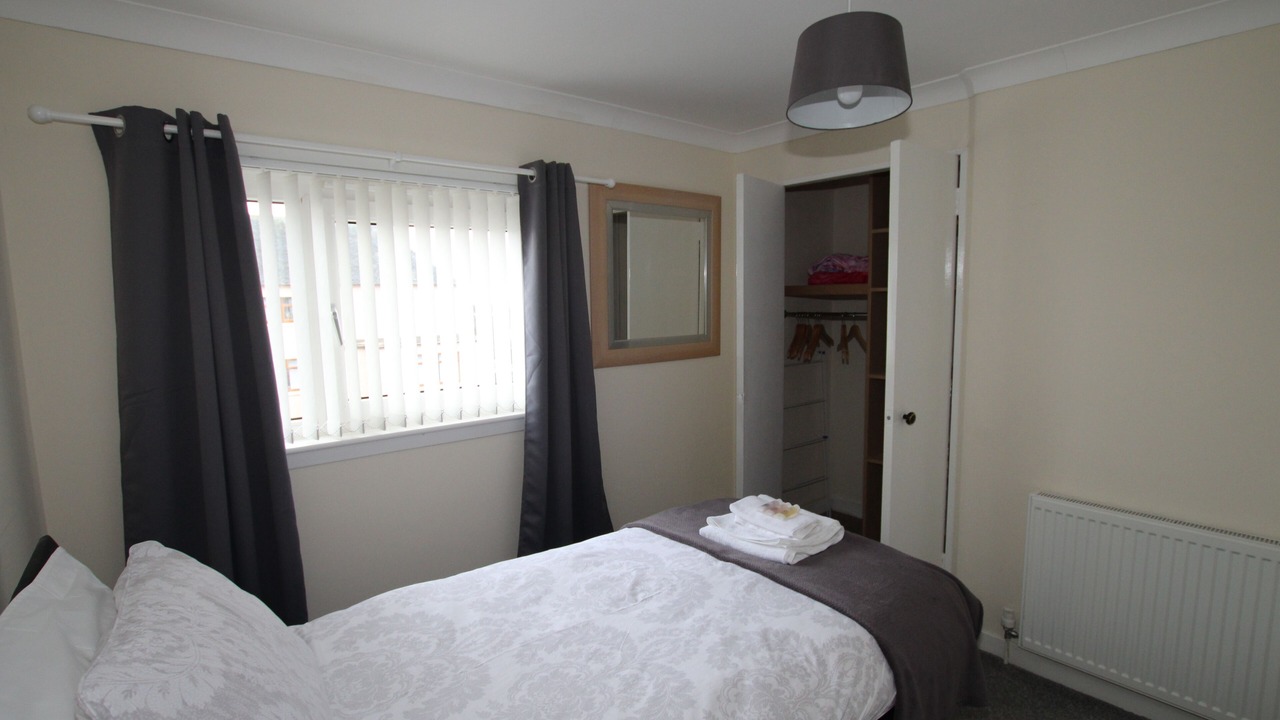 Photo of Others in Shotts