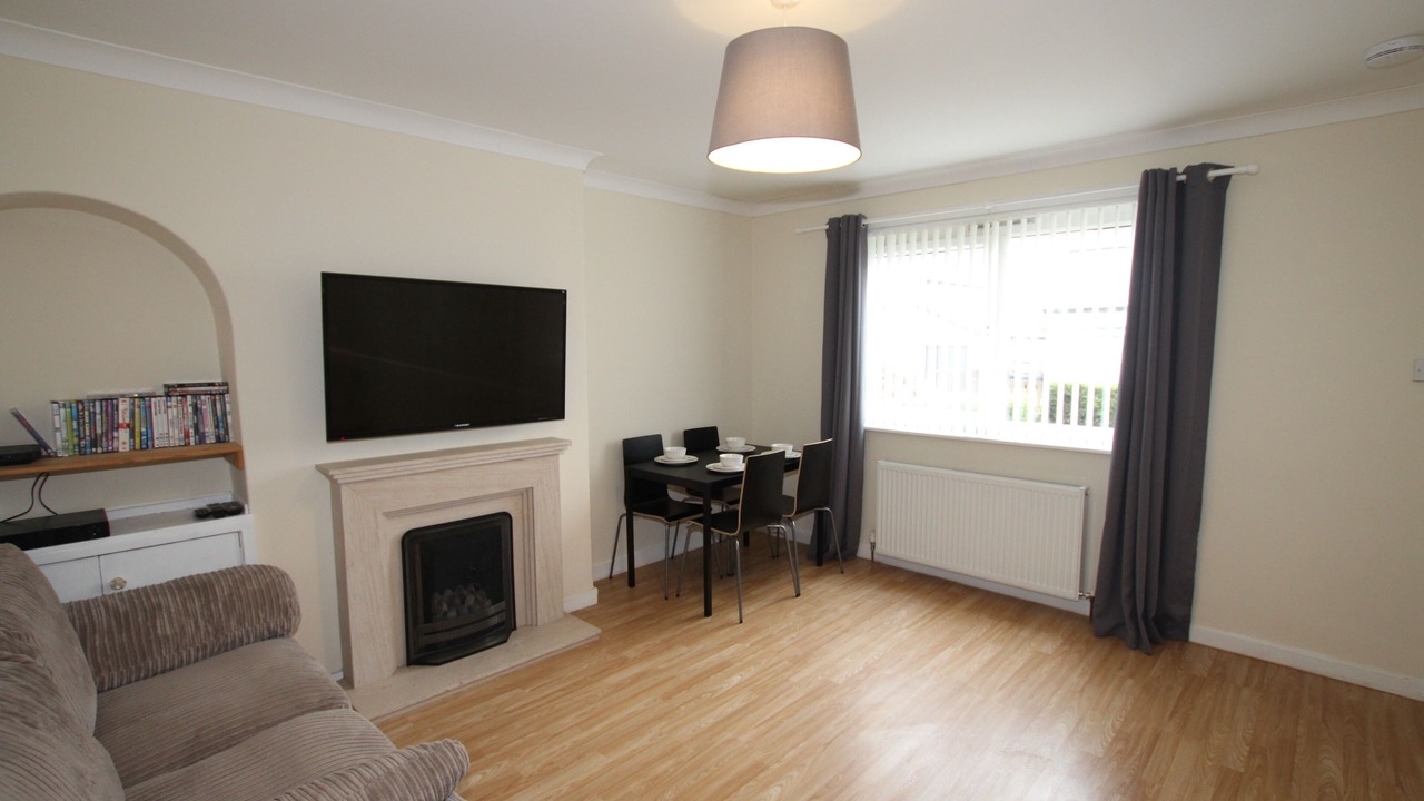 Photo of Livingroom in Shotts