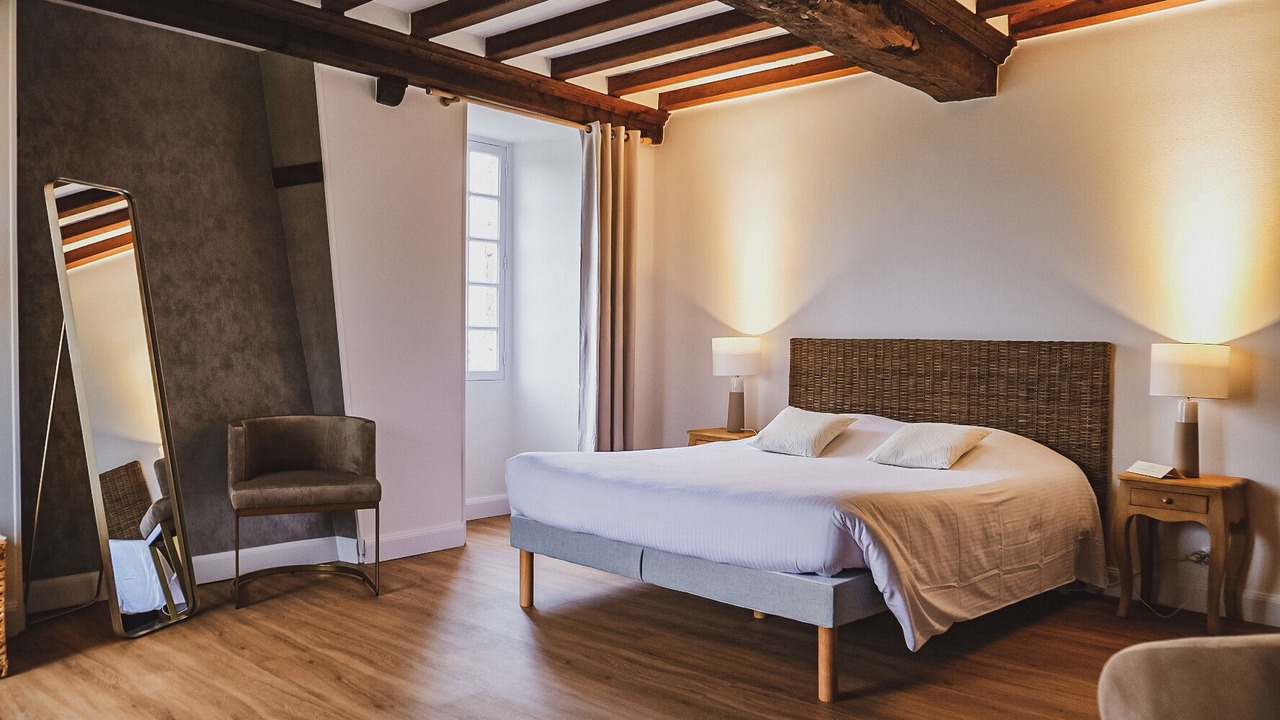 Photo of Others in Hebecrevon