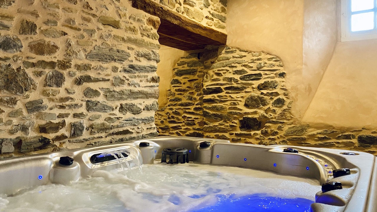 Photo of Others in Hebecrevon