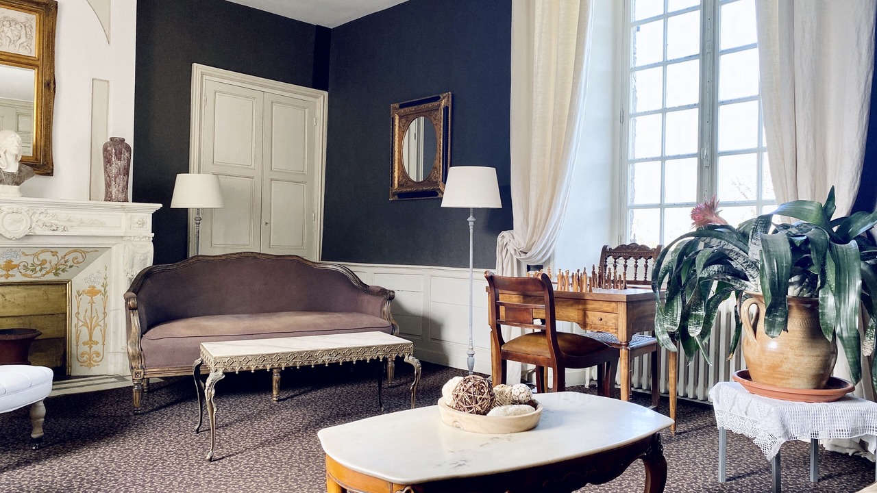 Photo of Others in Hebecrevon