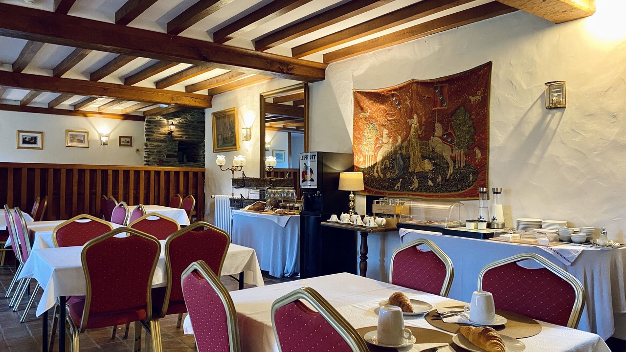 Photo of Others in Hebecrevon