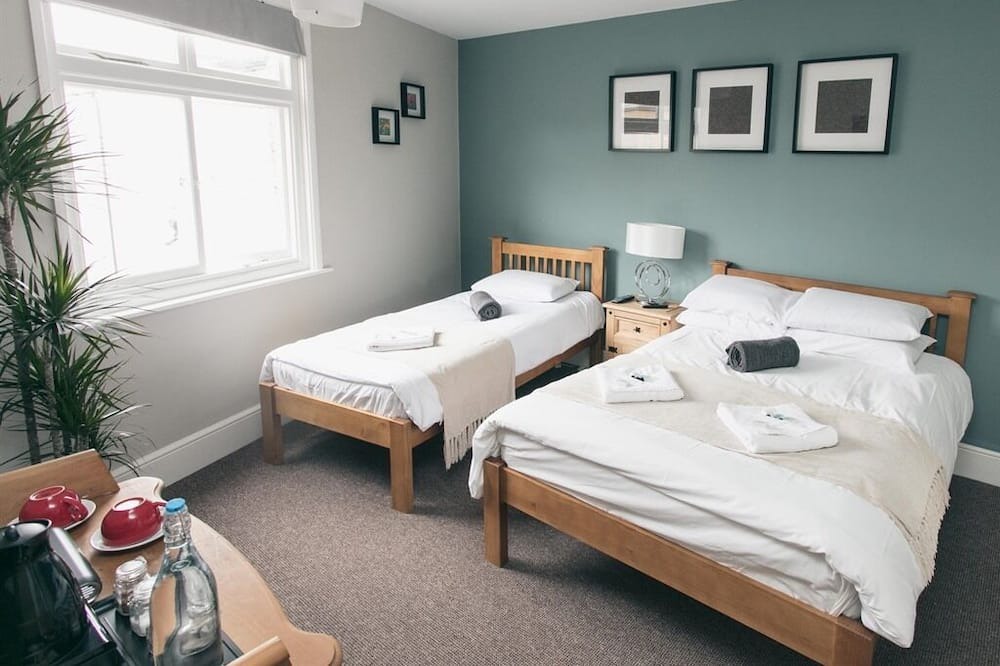 Photo of Others in Hanwell