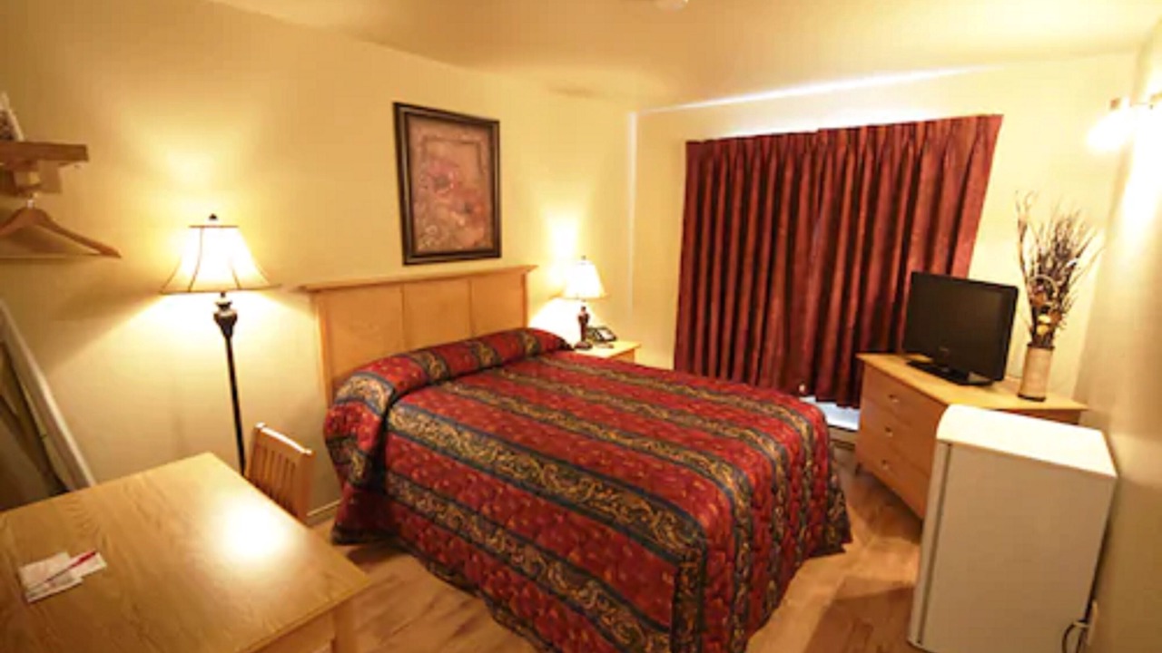 Photo of Bedroom in Havre-St. Pierre