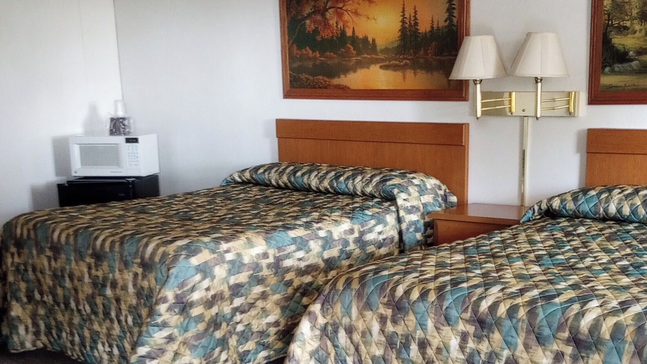 Photo of Bedroom in New Paris