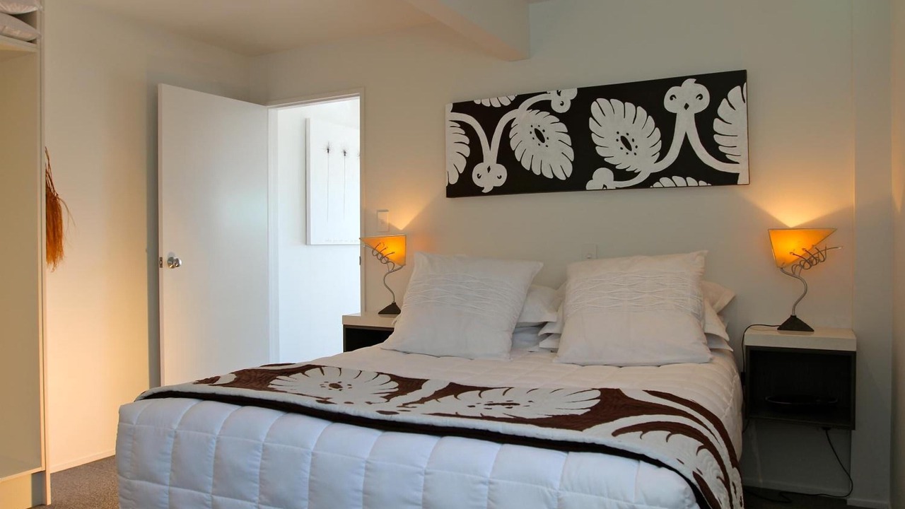 Photo of Bedroom in Russell