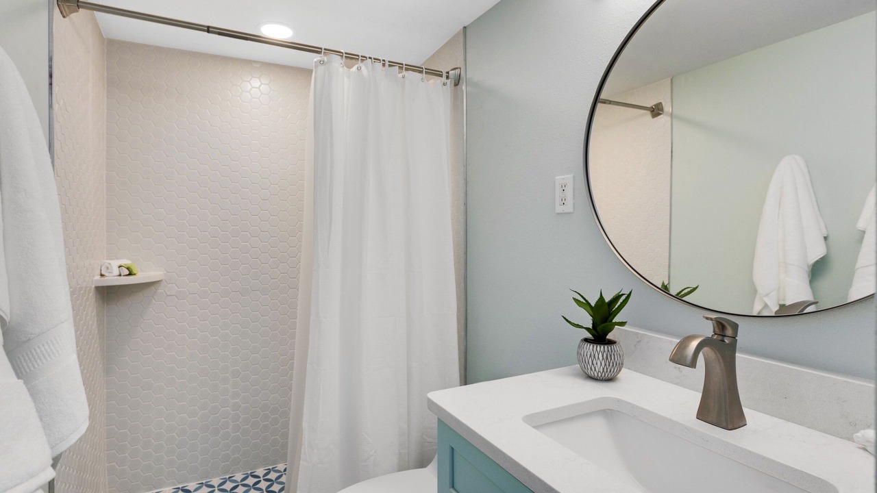 Photo of Bathroom in Cocoa Beach