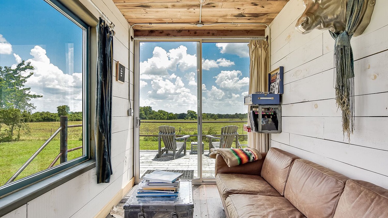 Photo of Patio Balcony in Round Top
