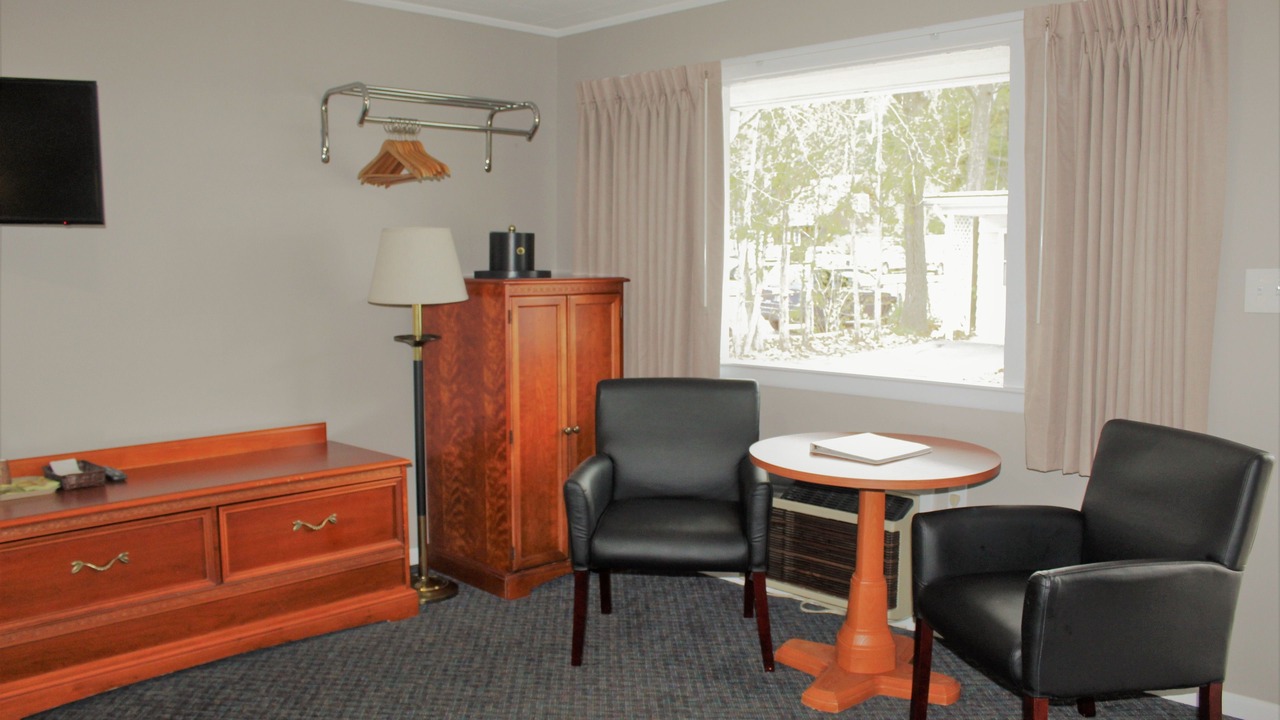 Photo of Bedroom in Lake George