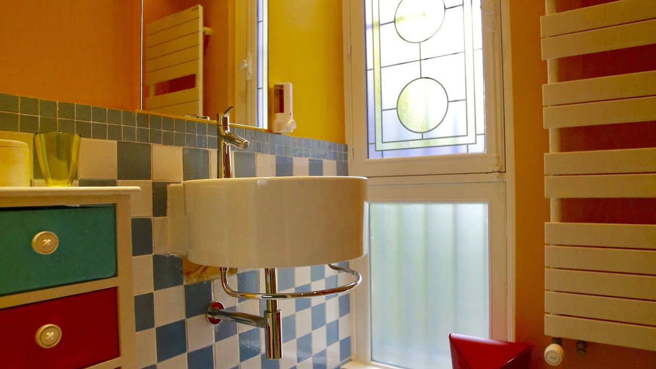 Photo of Bathroom in Saint-Germain-en-Laye