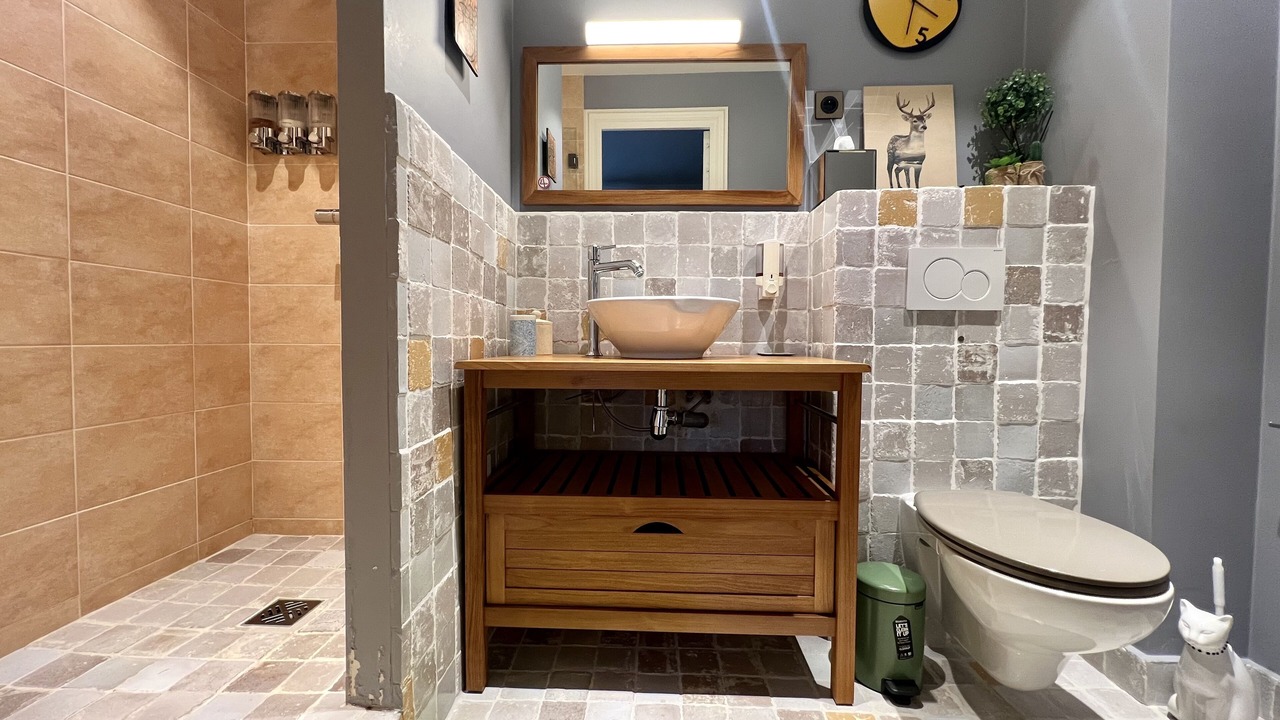 Photo of Bathroom in Saint-Germain-en-Laye