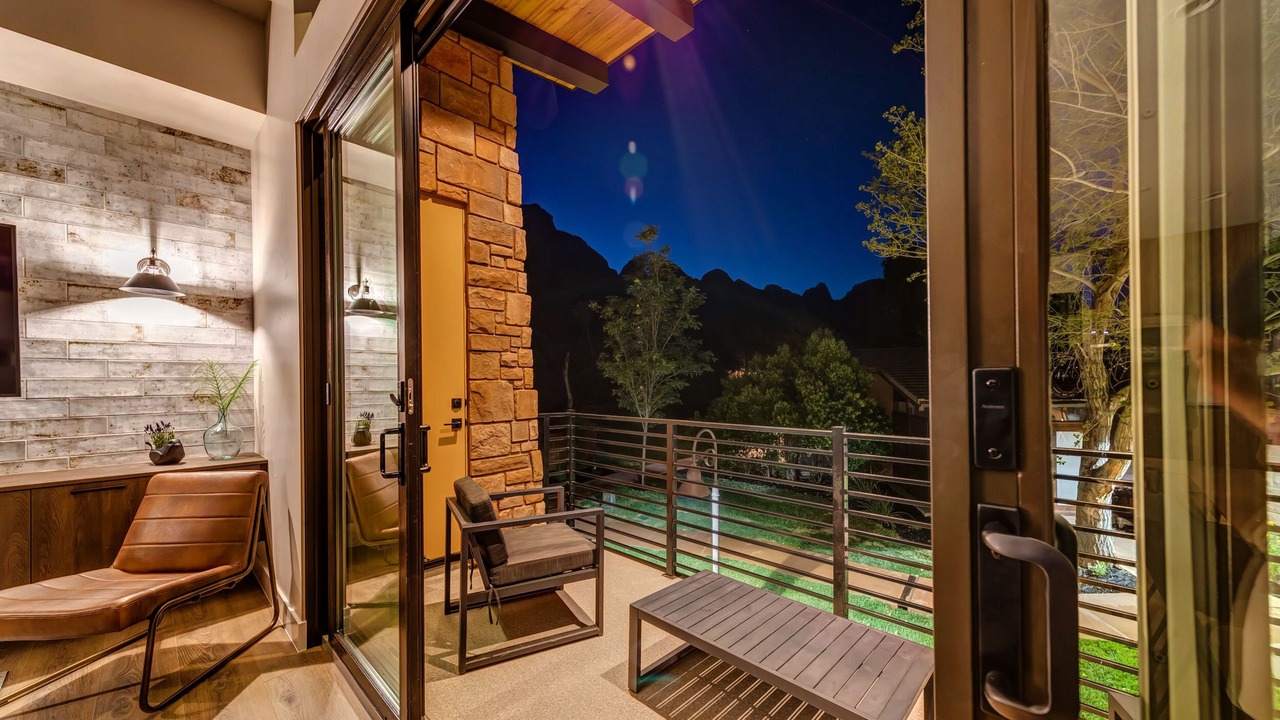 Photo of Patio Balcony in Zion National Park South Entrance
