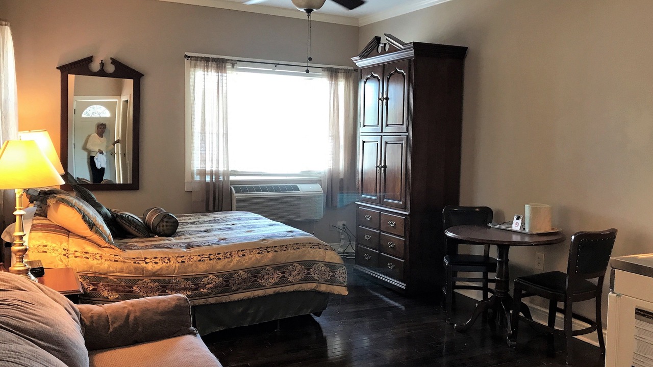 Photo of Livingroom in Conesus