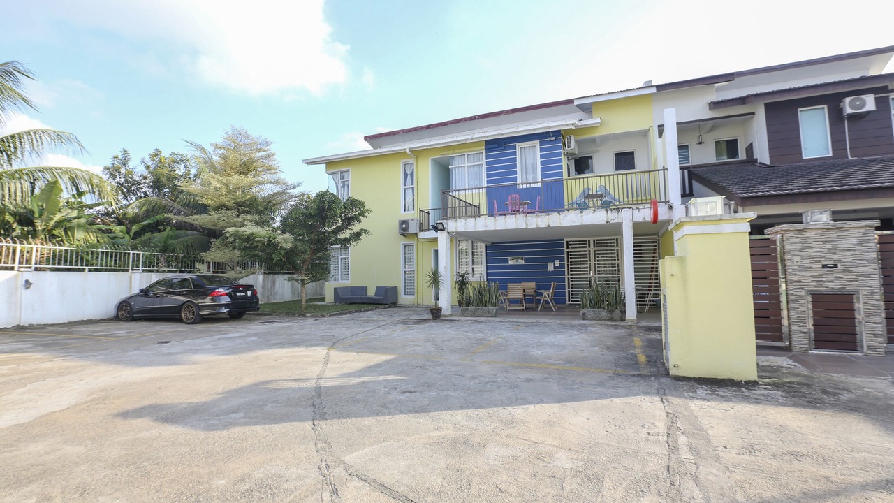 Photo of Outdoor in Kampung Merbau Patah