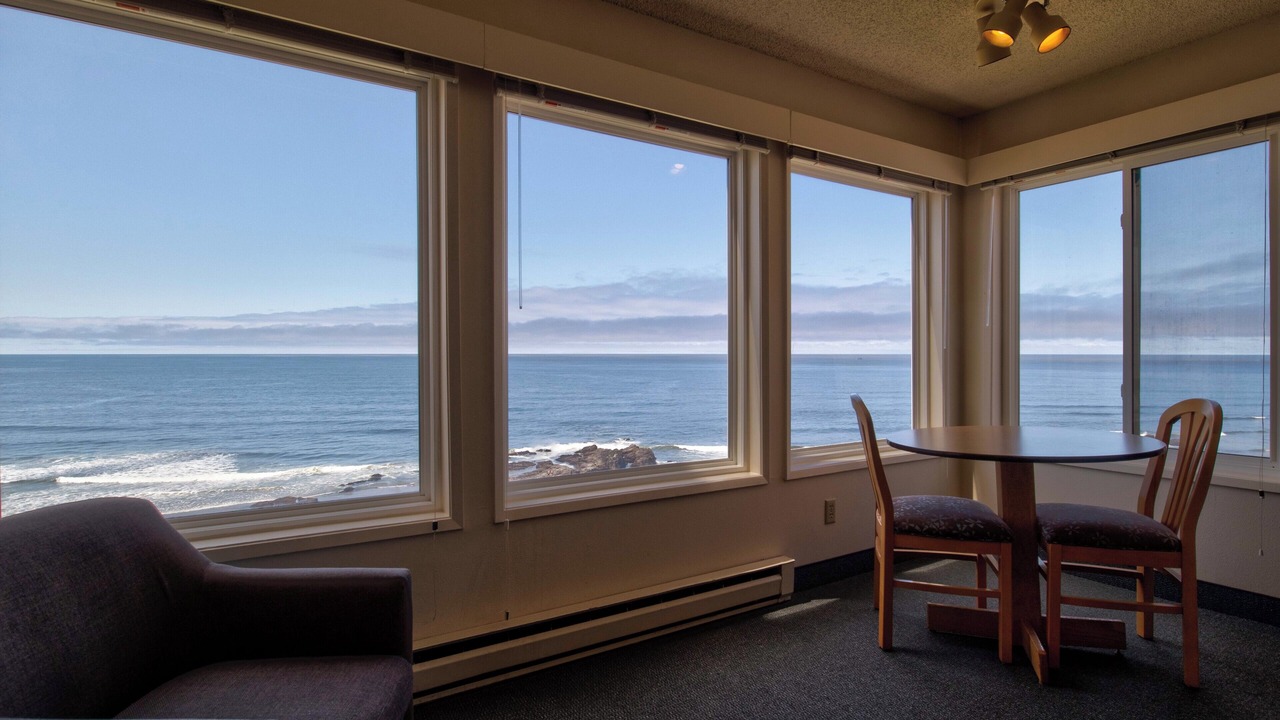 Photo of Bedroom in Lincoln City