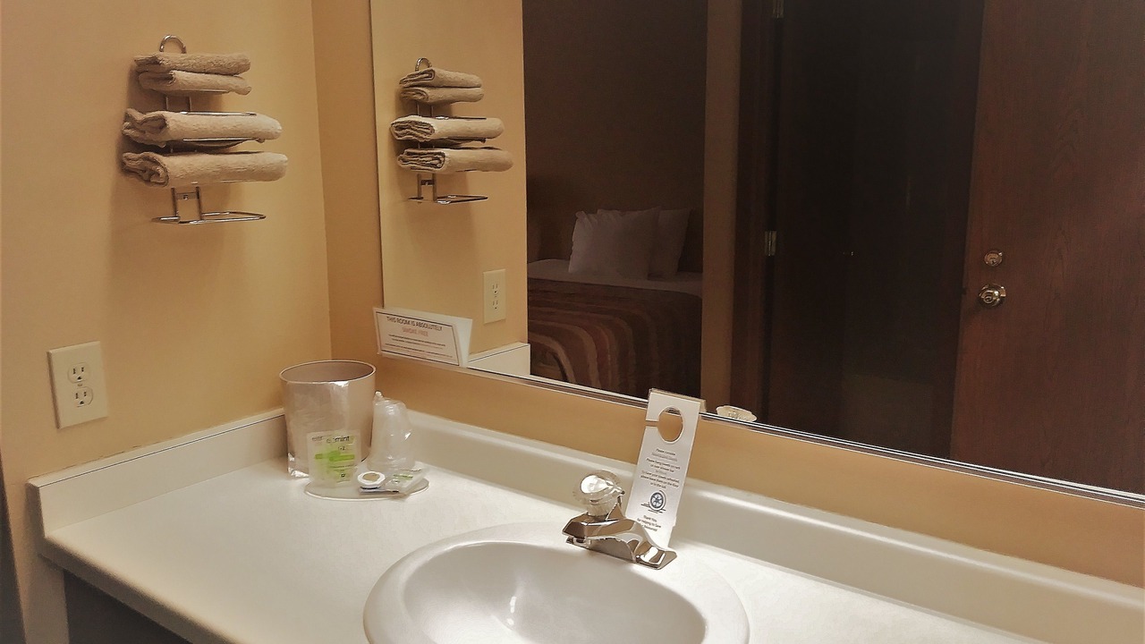 Photo of Bathroom in Mondovi