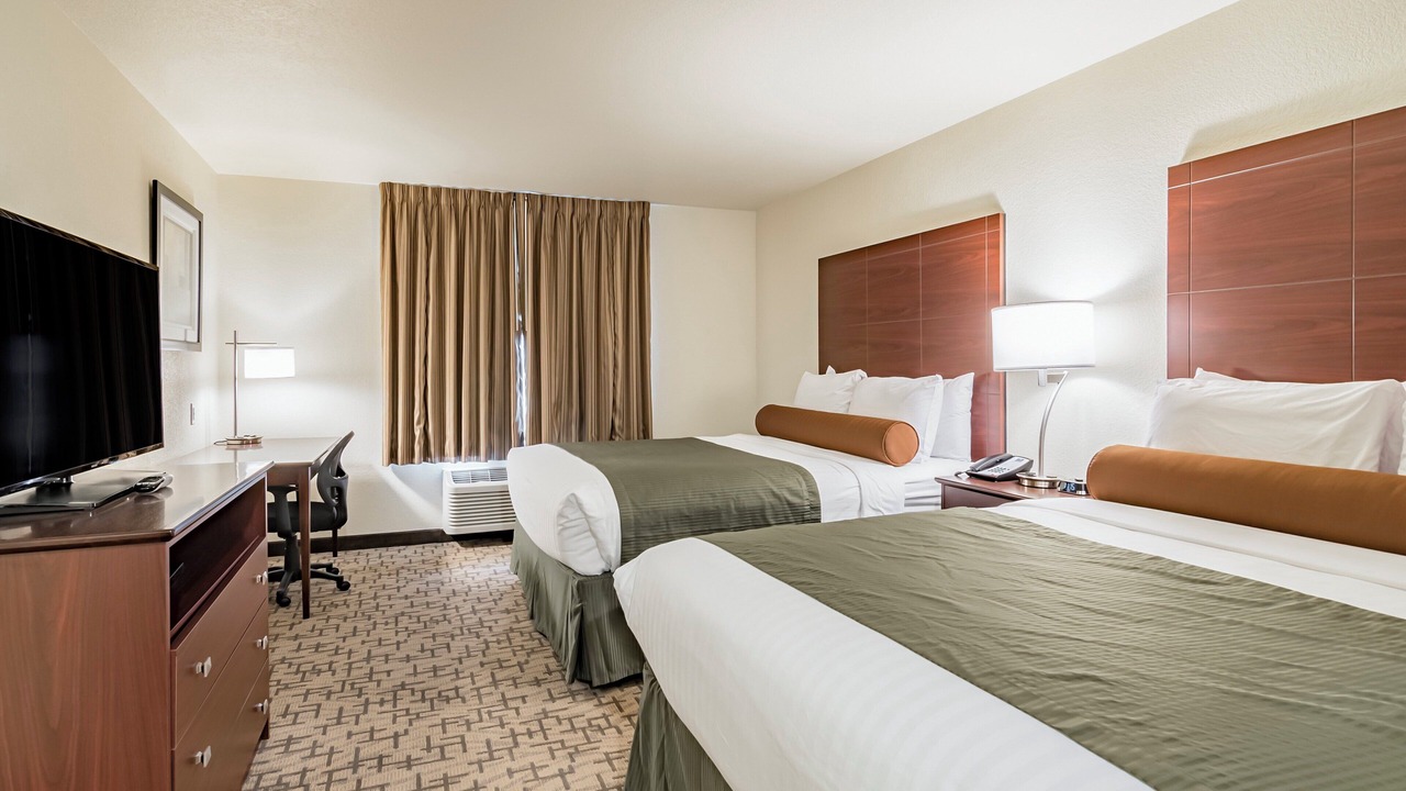 Photo of Bedroom in Lamoni