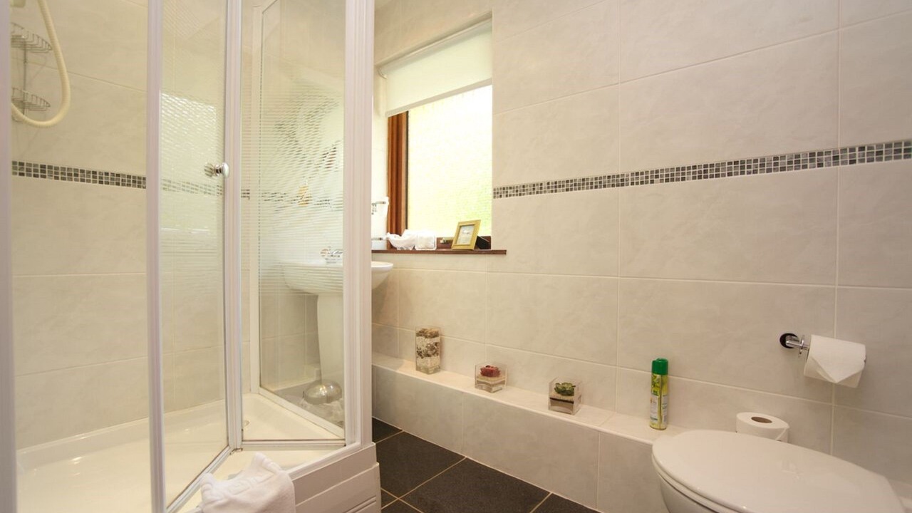 Photo of Bathroom in Innerleithen