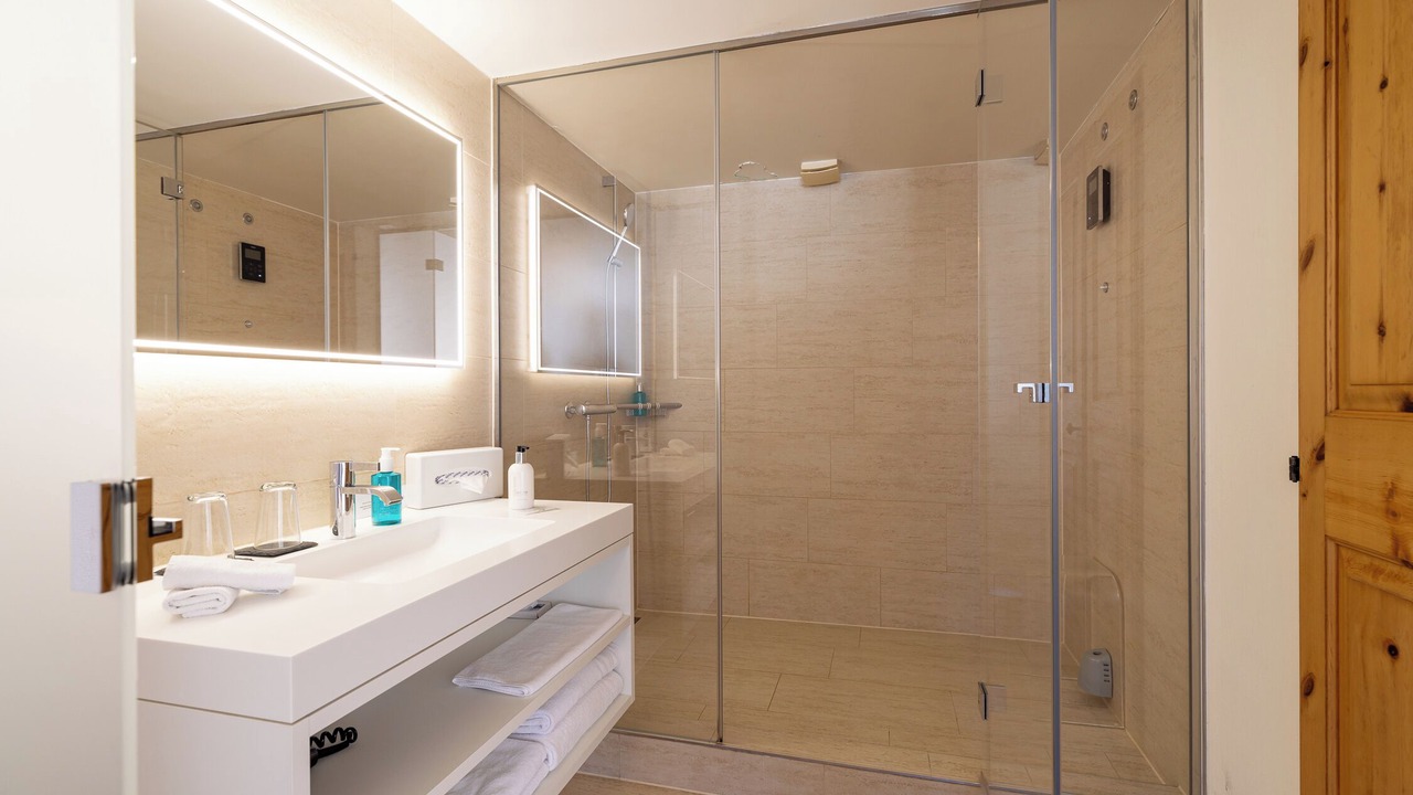 Photo of Bathroom in Valbella