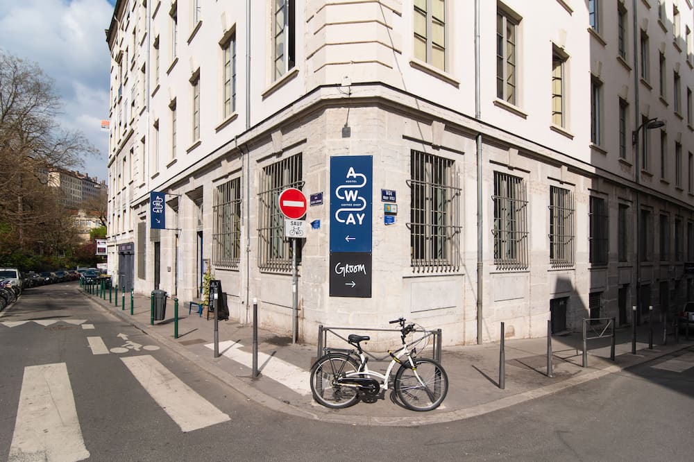 Photo of Outdoor in Griffon - Royale