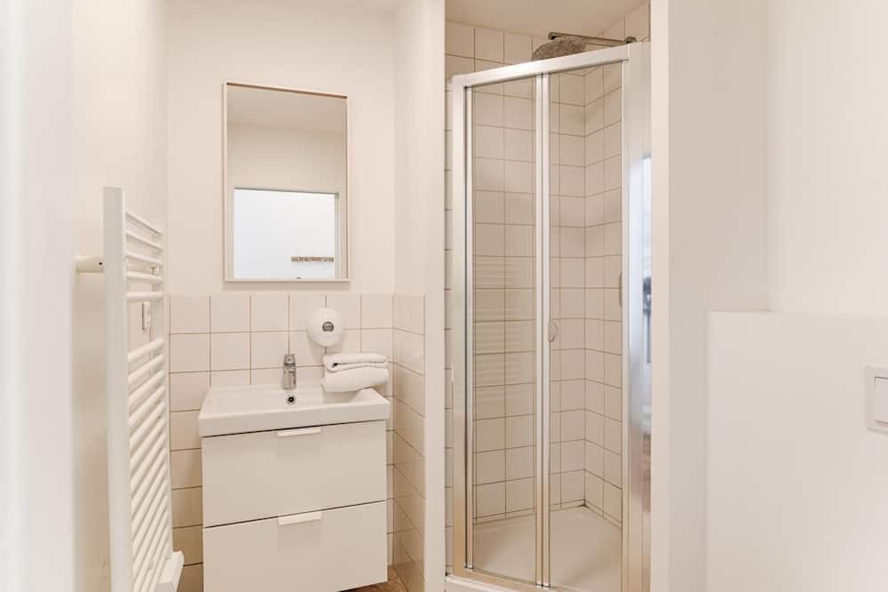 Photo of Bathroom in Griffon - Royale