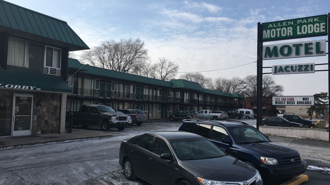 Photo of Outdoor in Allen Park