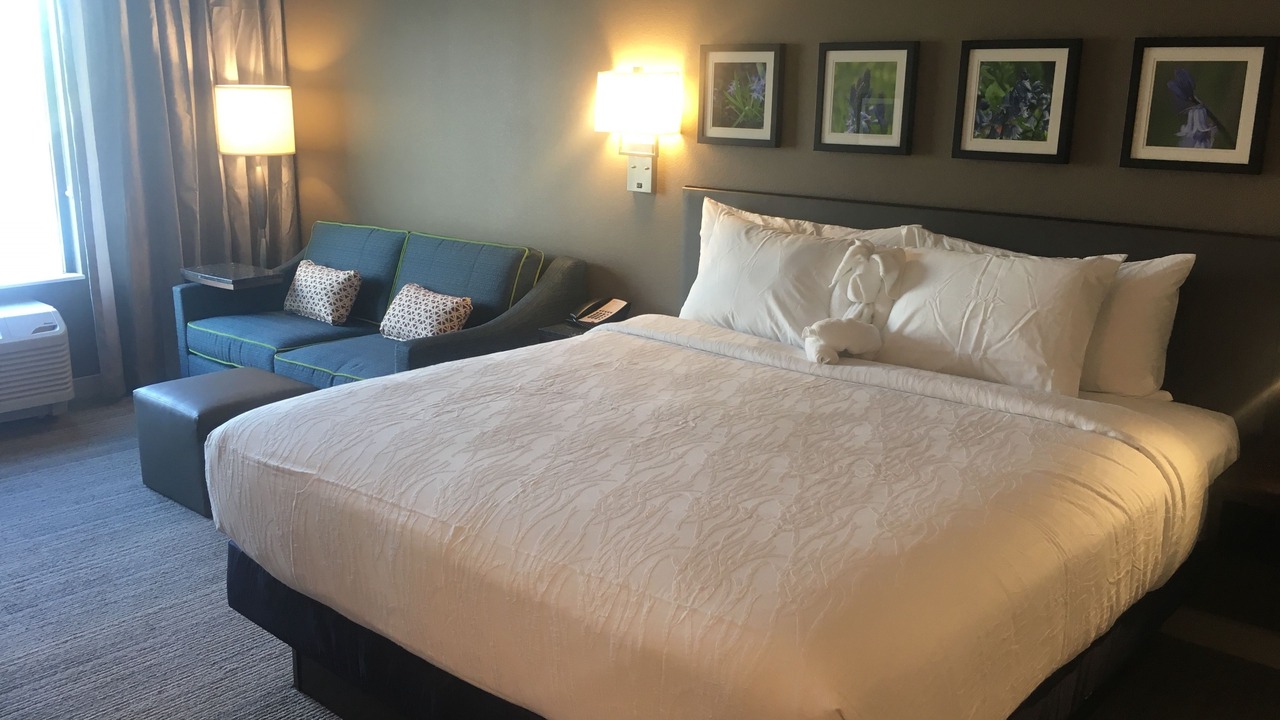 Photo of Bedroom in Montopolis