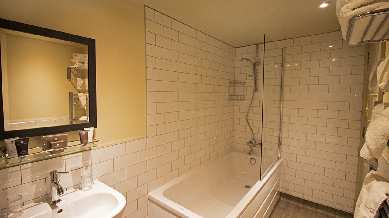 Photo of Others in Henryd