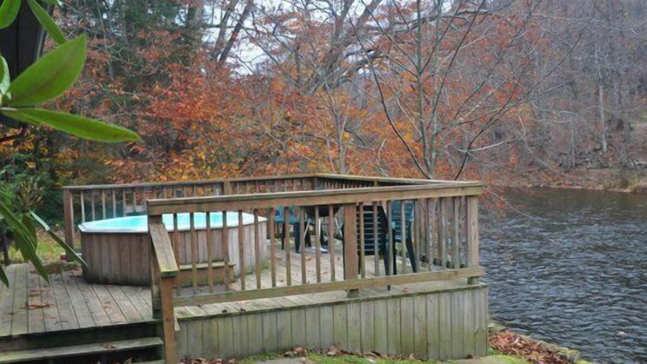 Photo of Bedroom in Elkins